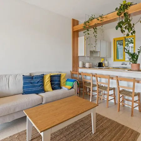 Apartament The Nostalgia - An Island Retreat